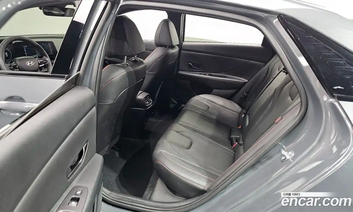 Hyundai Avante 2024 1.6 Автомат в Москве № 582715, фото 17