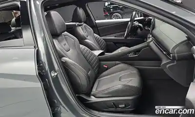 Hyundai Avante 2024 1.6 Автомат в Москве № 582715, миниатюра 10