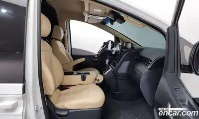 Hyundai Staria 2025 3.5 Автомат в Москве № 582860, миниатюра 11