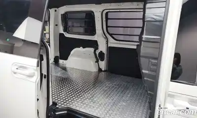 Hyundai Staria 2025 3.5 Автомат в Москве № 582860, миниатюра 12