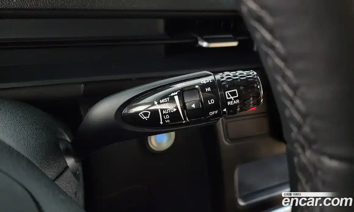 Hyundai Staria 2025 3.5 Автомат в Москве № 582860, фото 17