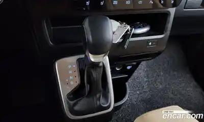 Hyundai Staria 2025 3.5 Автомат в Москве № 582860, миниатюра 9