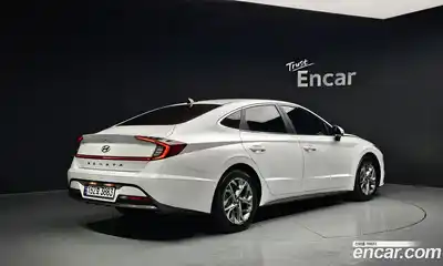 Hyundai Sonata 2021 2.0 Автомат в Москве № 582887, миниатюра 2