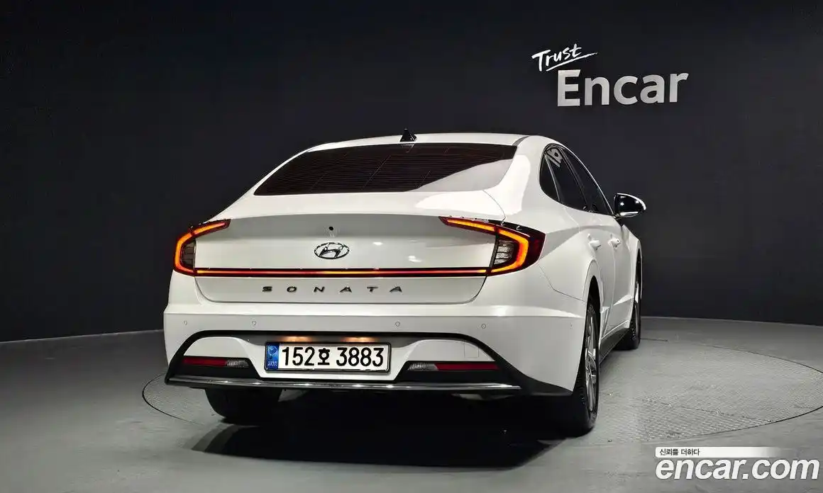 Hyundai Sonata 2021 2.0 Автомат в Москве № 582887, фото 4