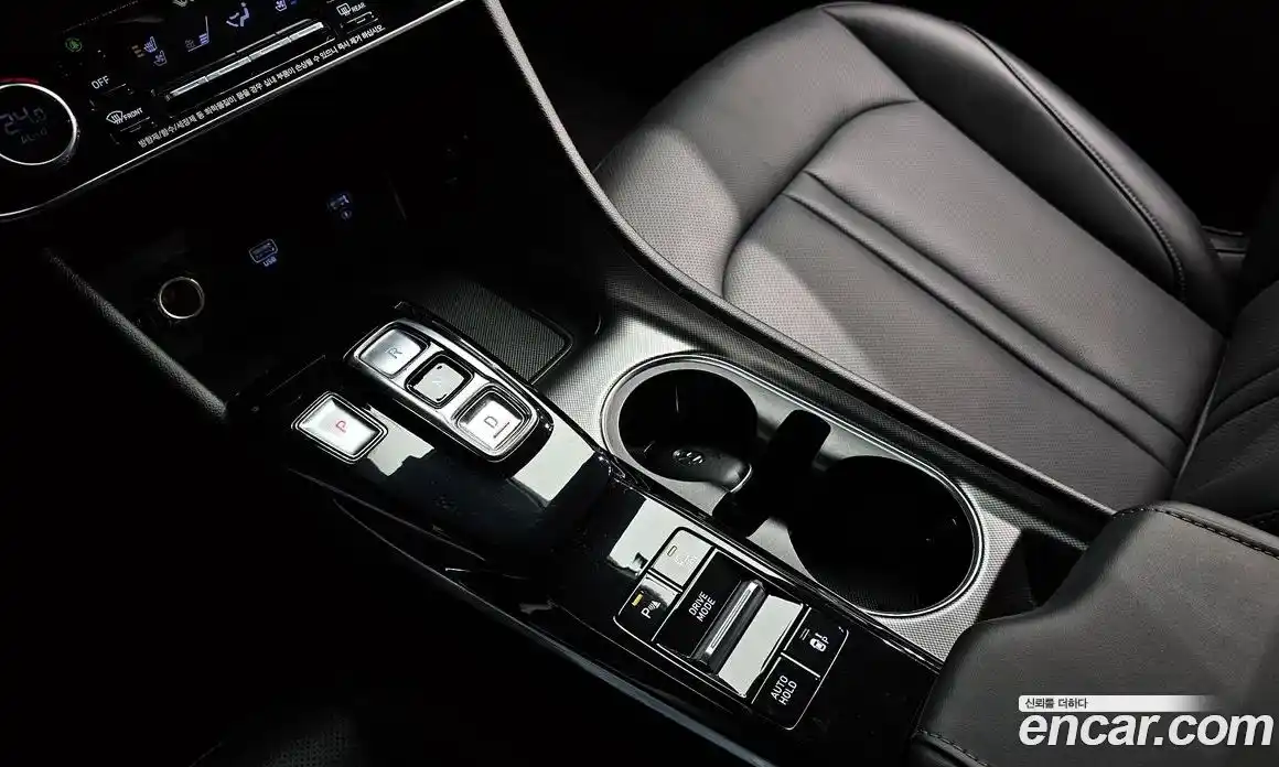 Hyundai Sonata 2021 2.0 Автомат в Москве № 582887, фото 9