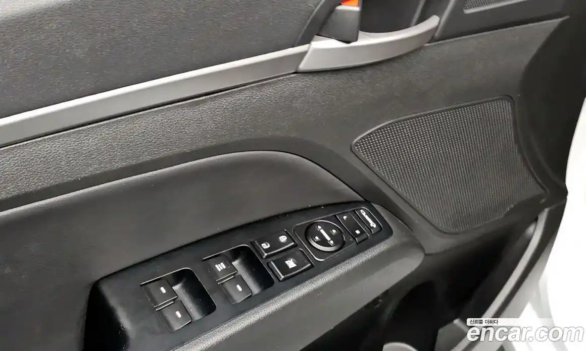 Hyundai Avante 2017 1.6 Автомат в Москве № 583236, фото 14