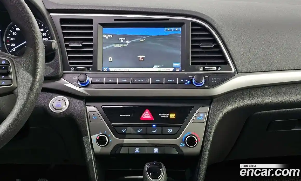 Hyundai Avante 2017 1.6 Автомат в Москве № 583236, фото 16