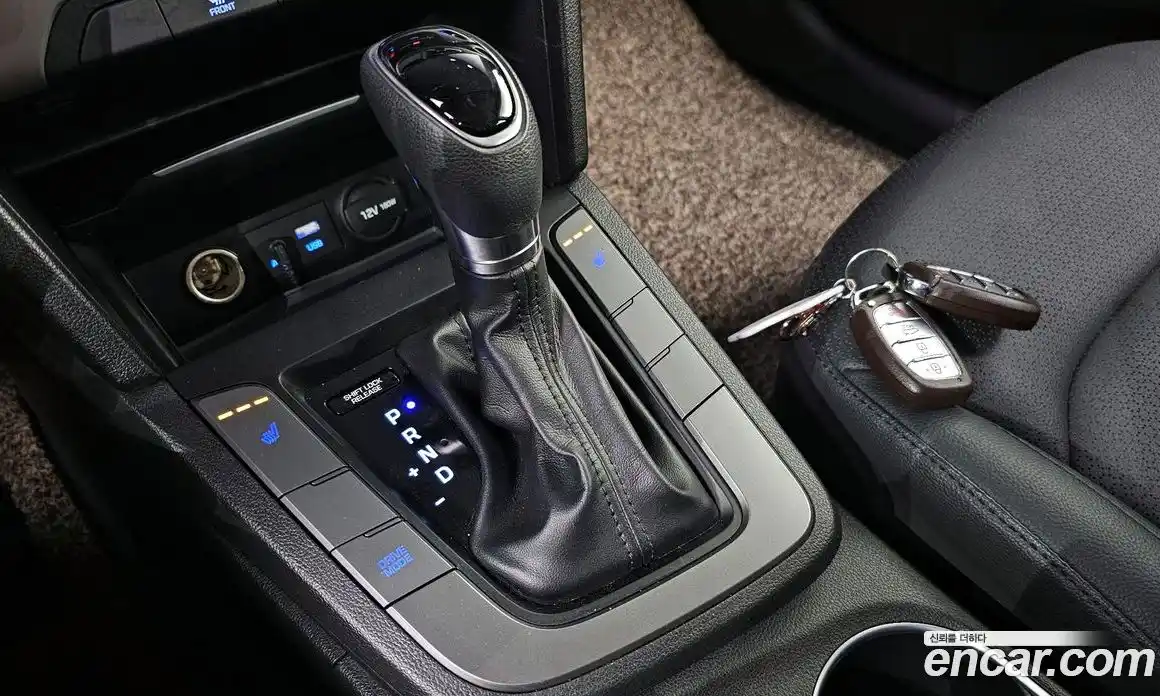 Hyundai Avante 2017 1.6 Автомат в Москве № 583236, фото 9