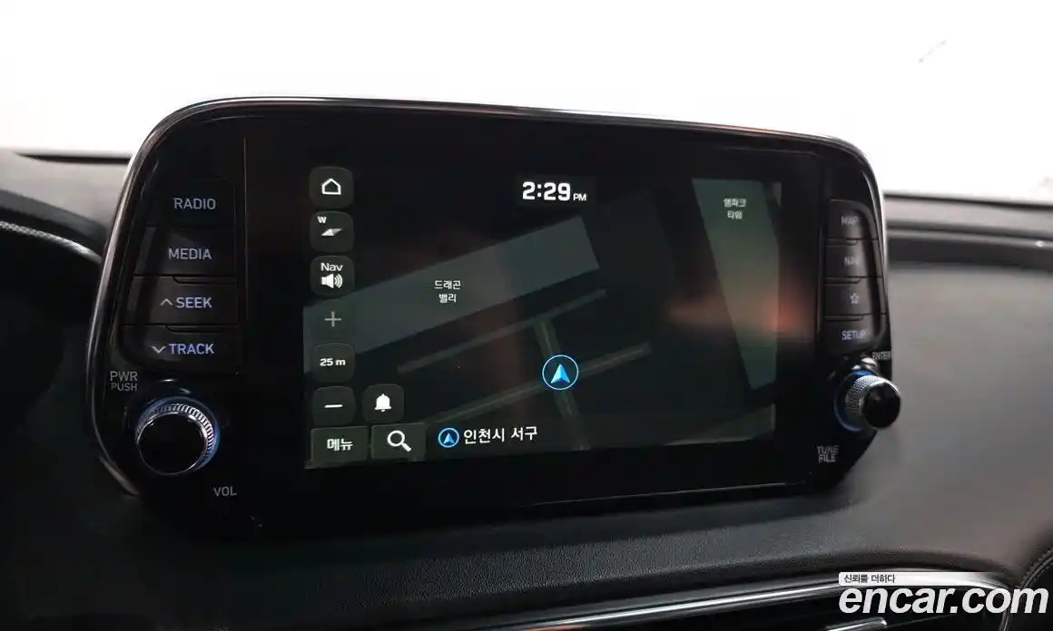 Hyundai Santa Fe 2020 2.0 Автомат в Москве № 583390, фото 15