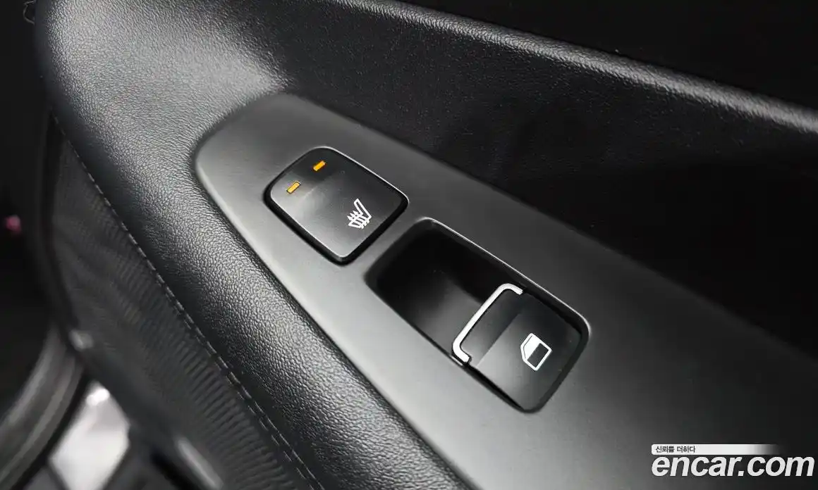 Hyundai Santa Fe 2020 2.0 Автомат в Москве № 583390, фото 19