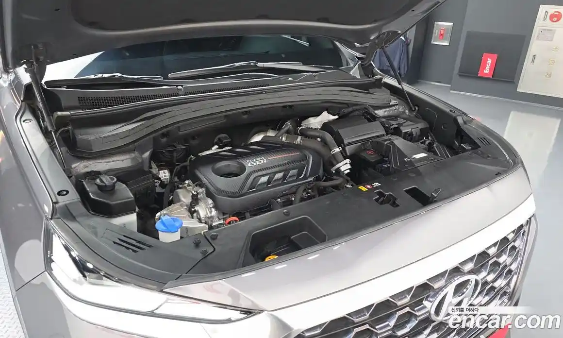 Hyundai Santa Fe 2020 2.0 Автомат в Москве № 583390, фото 6