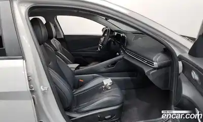 Hyundai Avante 2024 1.6 Автомат в Москве № 583495, миниатюра 11