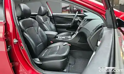 Hyundai Sonata 2010 2.0 Автомат в Москве № 583654, миниатюра 11