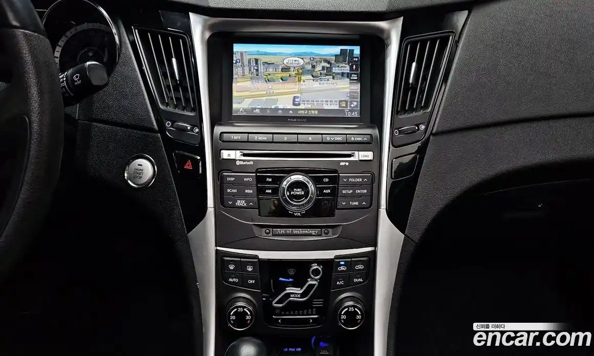 Hyundai Sonata 2010 2.0 Автомат в Москве № 583654, фото 16