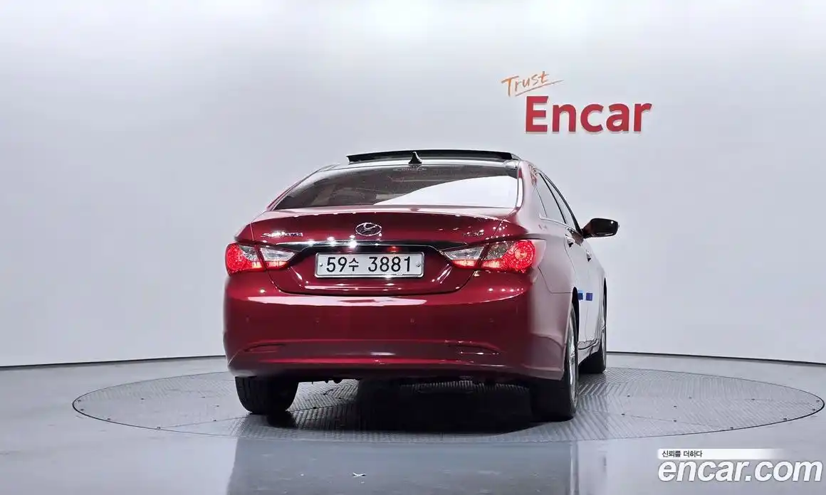 Hyundai Sonata 2010 2.0 Автомат в Москве № 583654, фото 4