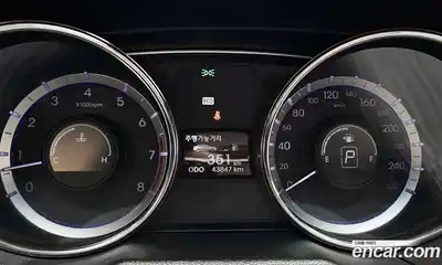 Hyundai Sonata 2010 2.0 Автомат в Москве № 583654, миниатюра 8