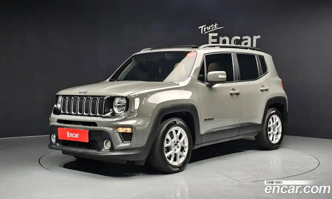 Jeep Renegade 2021 2.4 Автомат в Москве № 584196, фото 1