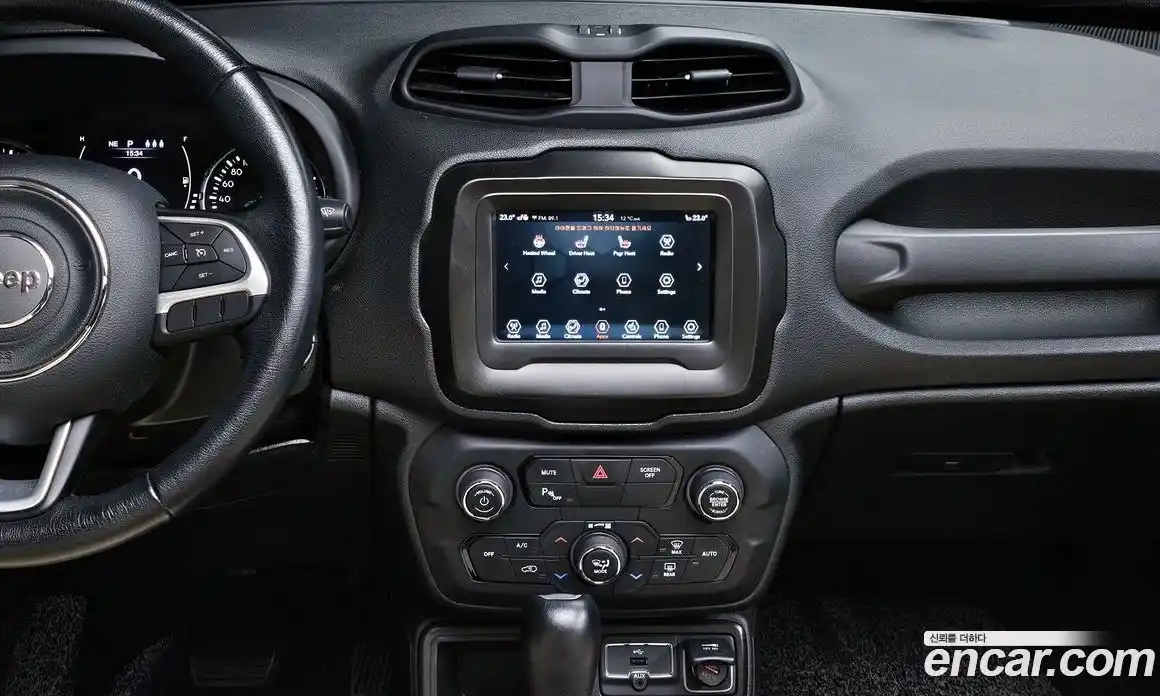 Jeep Renegade 2021 2.4 Автомат в Москве № 584196, фото 15