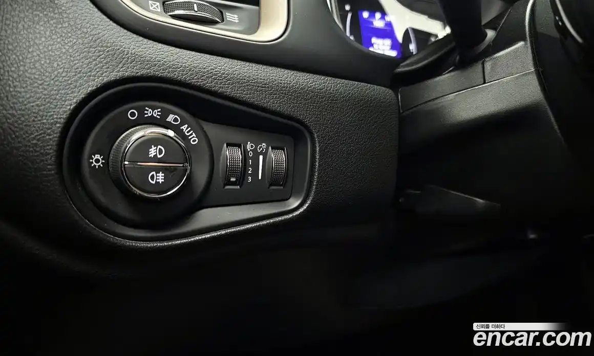 Jeep Renegade 2017 2.4 Автомат в Москве № 584233, фото 16