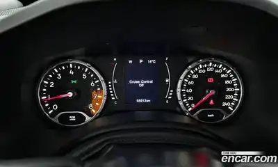 Jeep Renegade 2017 2.4 Автомат в Москве № 584233, миниатюра 8