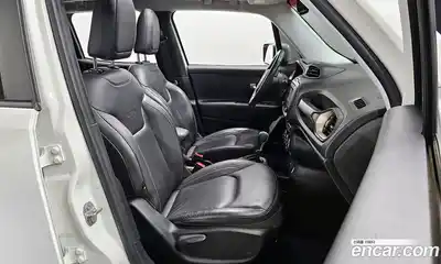 Jeep Renegade 2017 2.4 Автомат в Москве № 584233, миниатюра 10