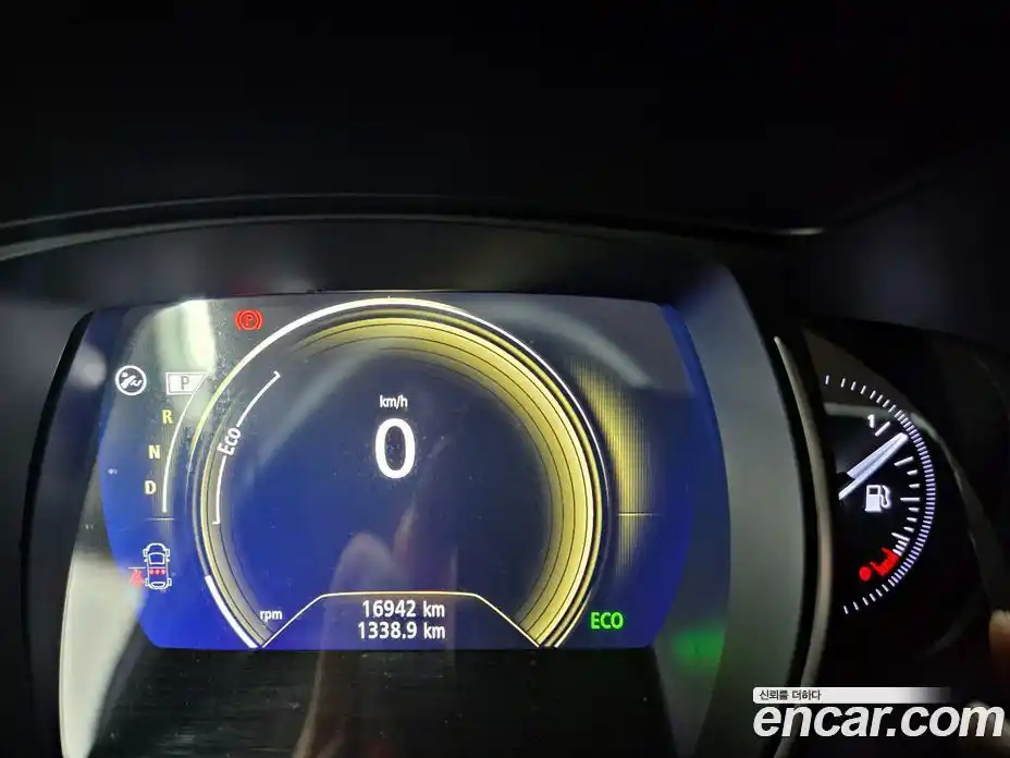 Renault QM6 2022 2.0 Автомат в Москве № 584258, фото 8