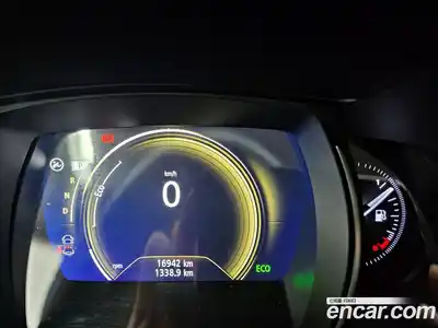 Renault QM6 2022 2.0 Автомат в Москве № 584258, миниатюра 8