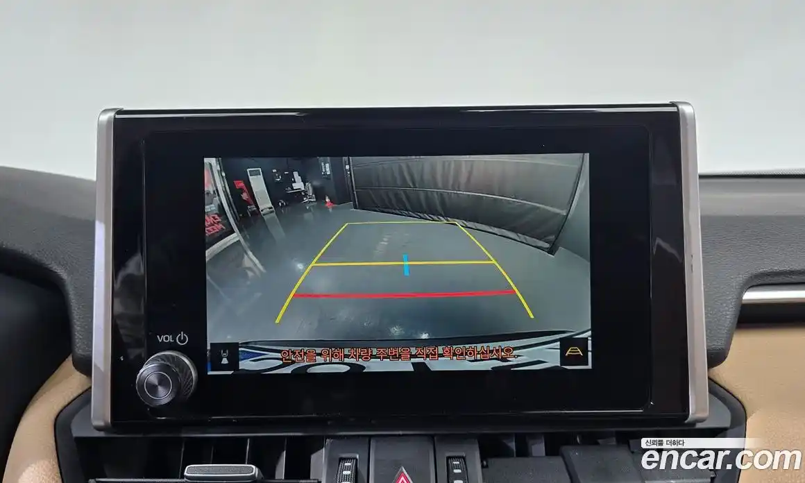 Toyota RAV4 2024 2.5 Автомат в Москве № 584590, фото 15