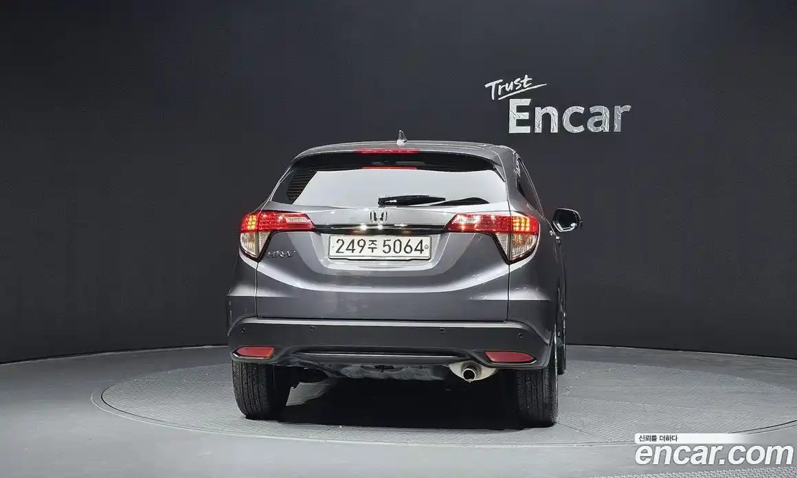 Honda HR-V 2019 1.8 Автомат в Москве № 584630, фото 4