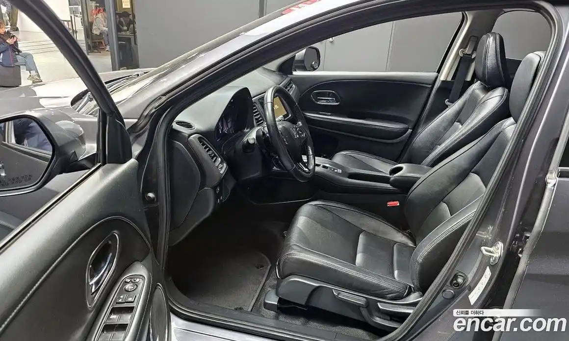 Honda HR-V 2019 1.8 Автомат в Москве № 584630, фото 10