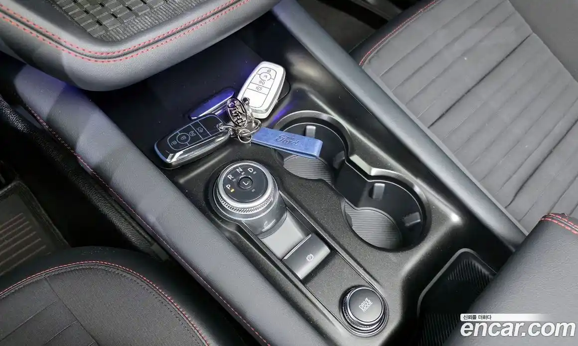 Ford Explorer 2025 2.3 Автомат в Москве № 584735, фото 9