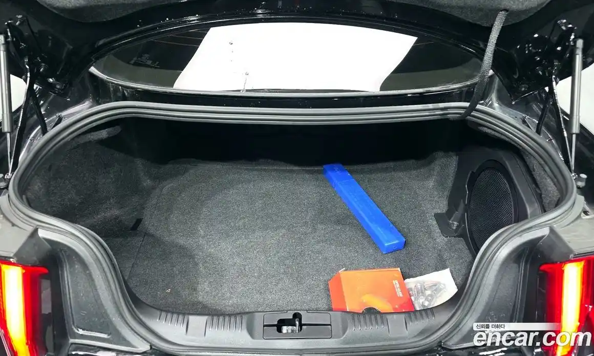 Ford Mustang 2023 2.3 Автомат в Москве № 584780, фото 20