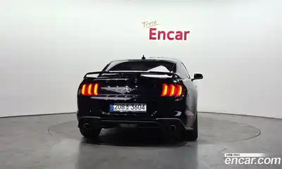 Ford Mustang 2023 2.3 Автомат в Москве № 584780, миниатюра 4