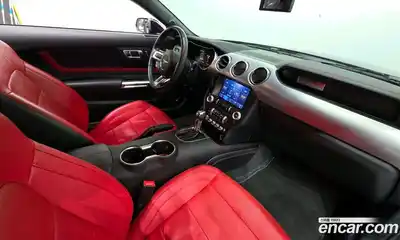 Ford Mustang 2023 2.3 Автомат в Москве № 584780, миниатюра 7