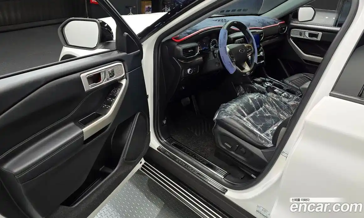 Ford Explorer 2021 2.3 Автомат в Москве № 584829, фото 10