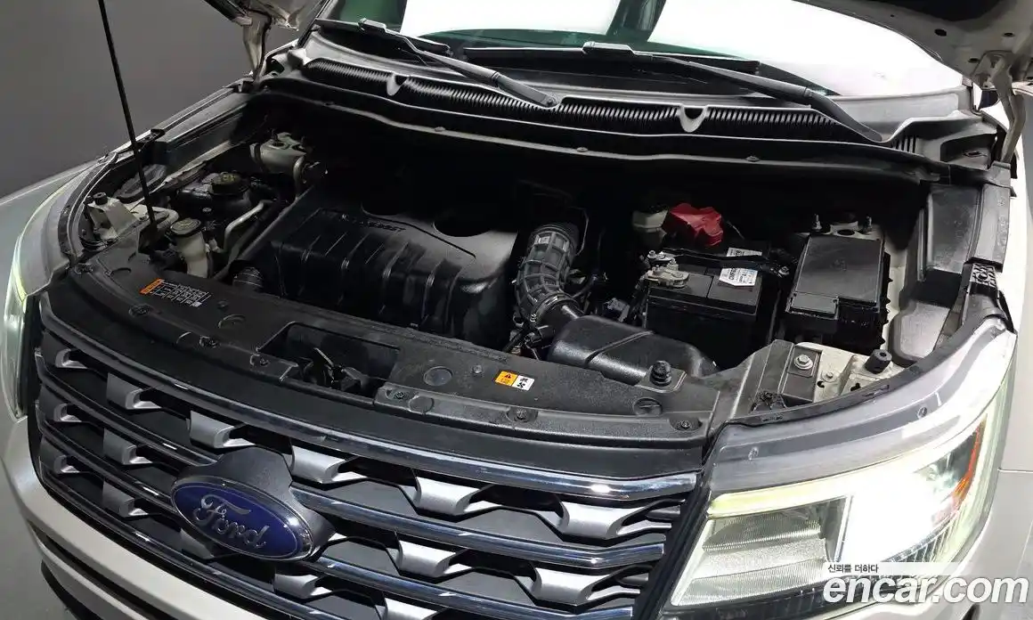 Ford Explorer 2017 2.3 Автомат в Москве № 584886, фото 6