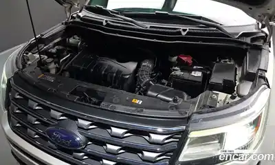 Ford Explorer 2017 2.3 Автомат в Москве № 584886, миниатюра 6