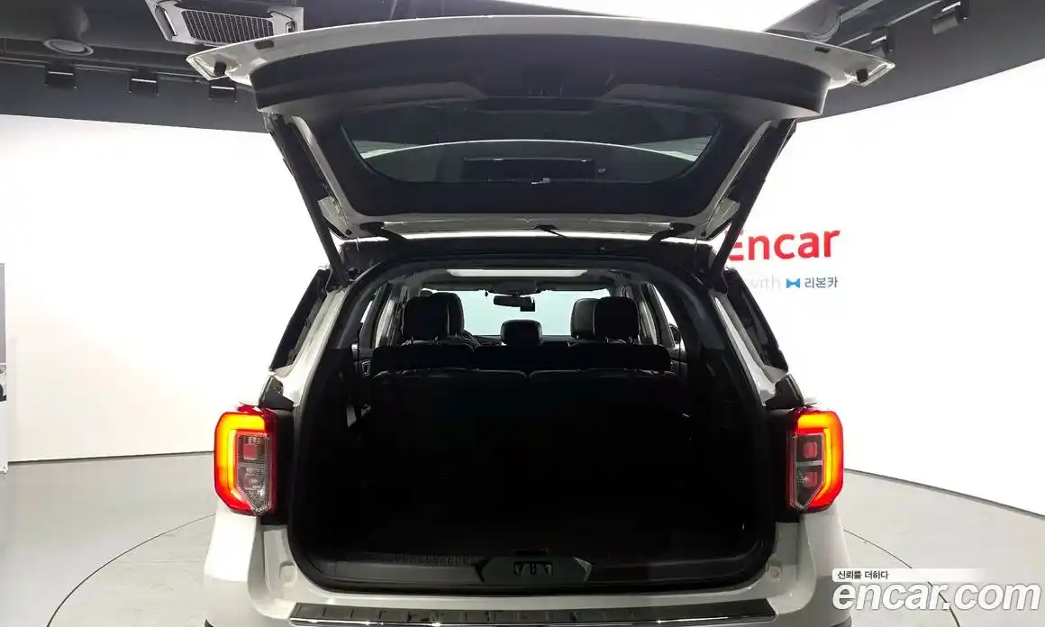 Ford Explorer 2020 2.3 Автомат в Москве № 584980, фото 20