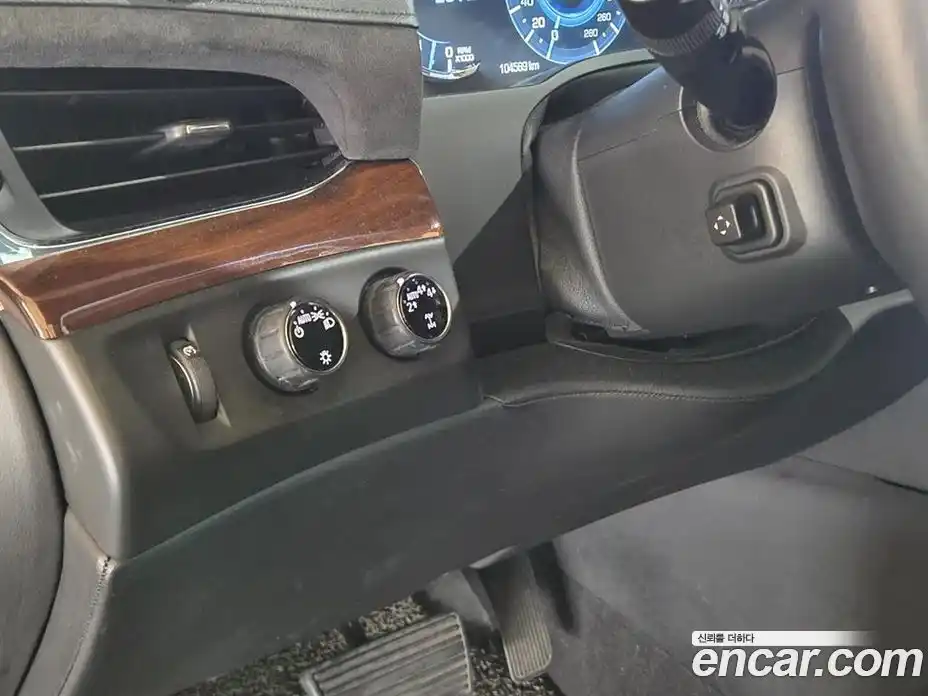 Cadillac Escalade 2017 6.2 Автомат в Москве № 585744, фото 14