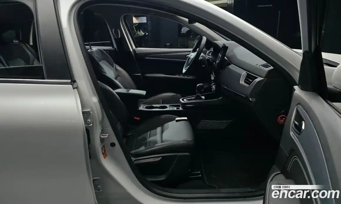 Renault XM3 2022 1.3 Автомат в Москве № 585996, фото 11