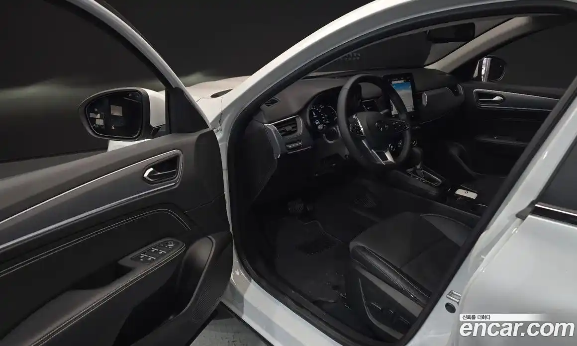 Renault XM3 2022 1.3 Автомат в Москве № 585996, фото 10