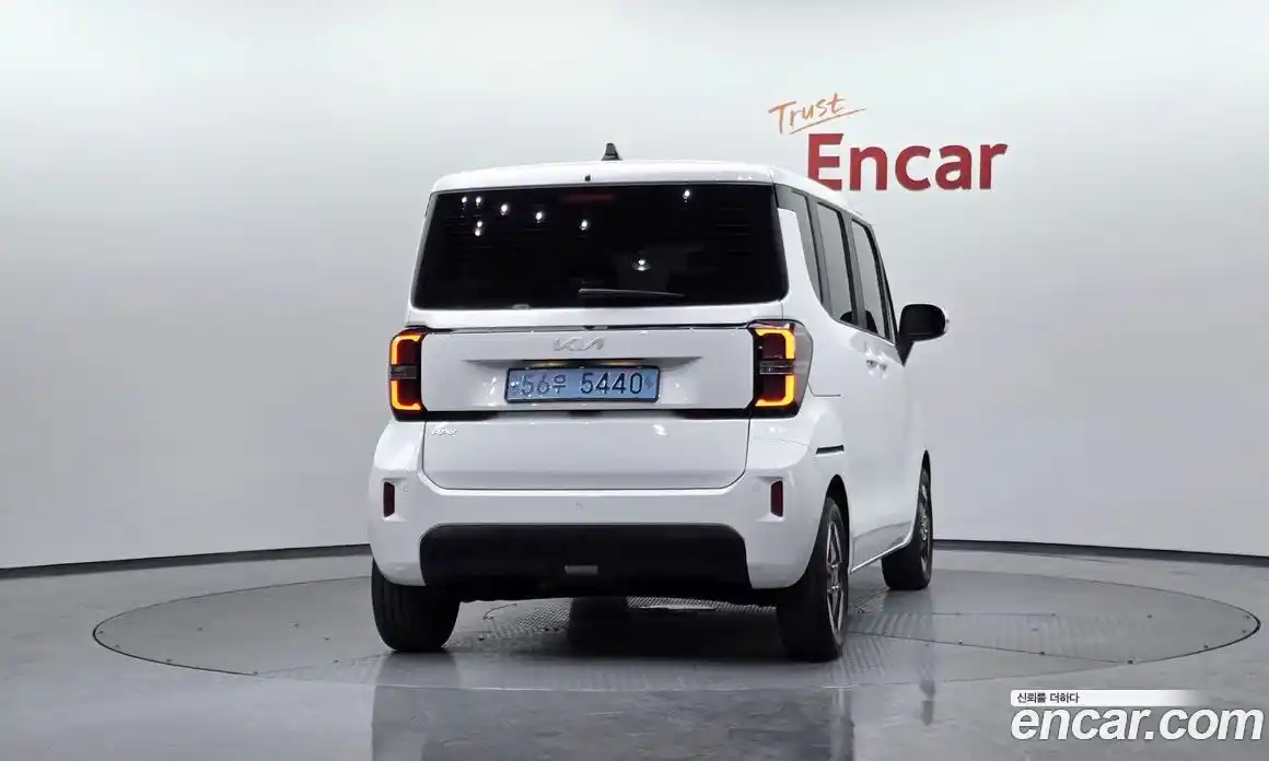 Kia Ray 2024 0.1 Автомат в Москве № 586048, фото 3