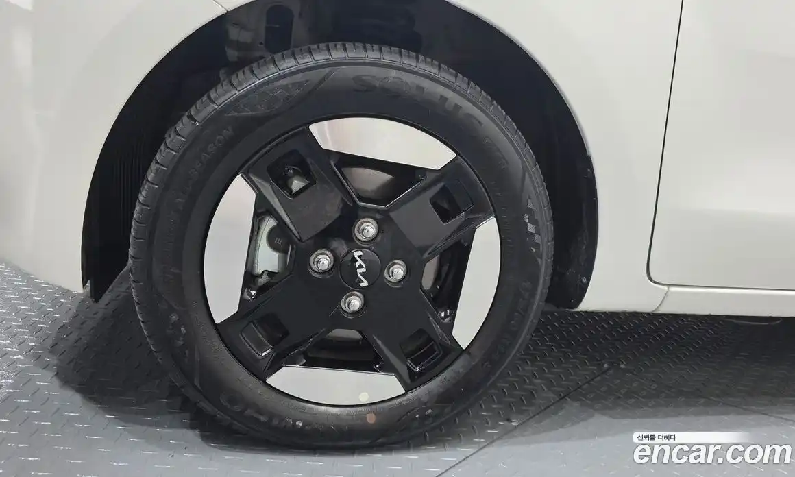 Kia Ray 2024 0.1 Автомат в Москве № 586048, фото 4