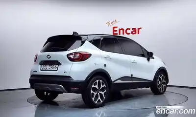 Renault QM3 2019 1.5 Автомат в Москве № 586126, миниатюра 2