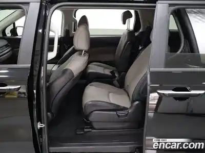 Kia Canival 2025 2.2 Автомат в Москве № 586181, миниатюра 10