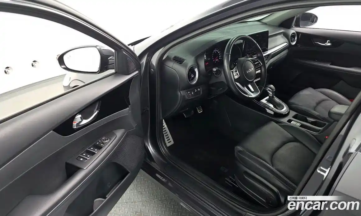 Kia K3 2024 1.6 Автомат в Москве № 586754, фото 11