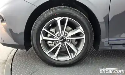 Kia K3 2024 1.6 Автомат в Москве № 586754, миниатюра 5