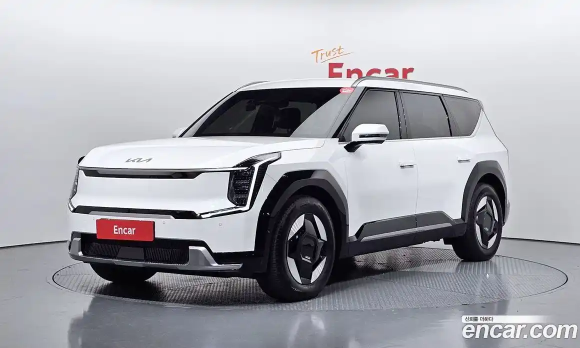 Kia EV9 2024 0.2 Автомат в Москве № 586854, фото 1