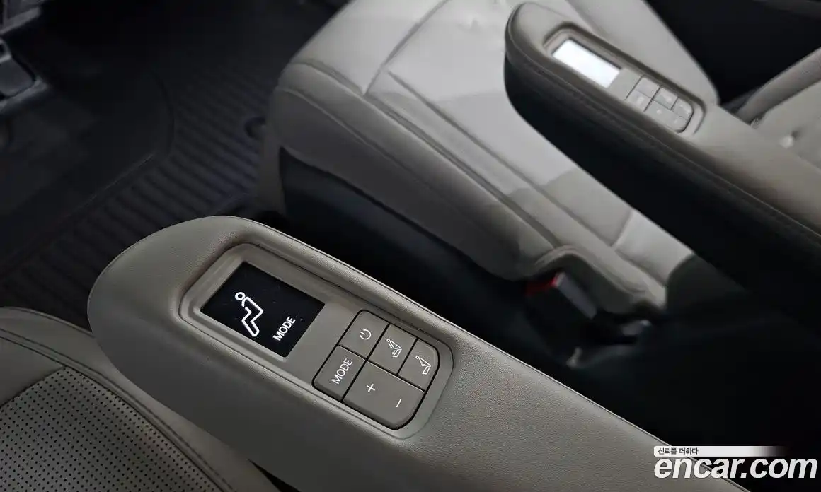 Kia EV9 2024 0.2 Автомат в Москве № 586854, фото 18