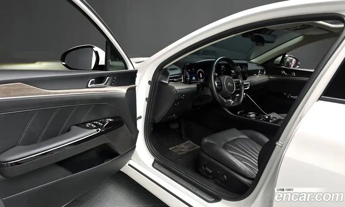 Kia K5 2021 1.6 Автомат в Москве № 586944, фото 11